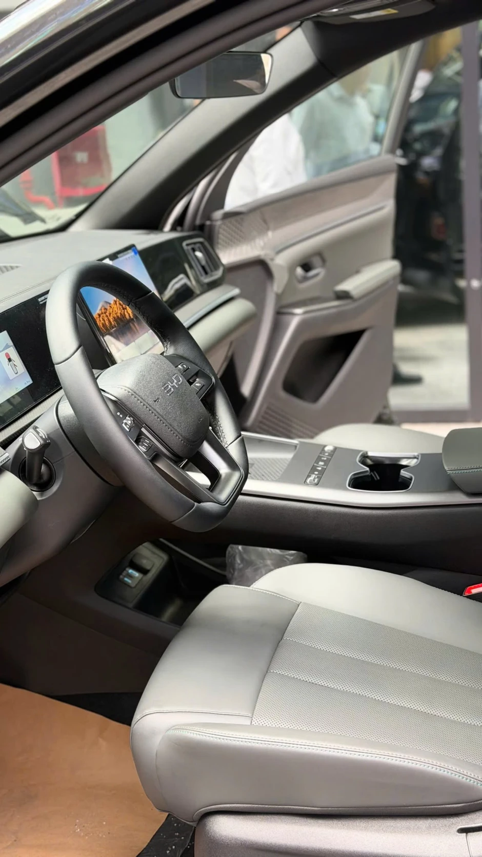 Lộ thông số BYD Sealion 5 sắp bán tại Việt Nam: Bản cao 'full' ADAS, 2 tùy chọn pin, dễ tạo áp lực lên CX-5 Lộ thông số BYD Sealion 5 sắp bán tại Việt Nam: Bản cao 'full' ADAS, 2 tùy chọn pin, dễ tạo áp lực lên CX-5