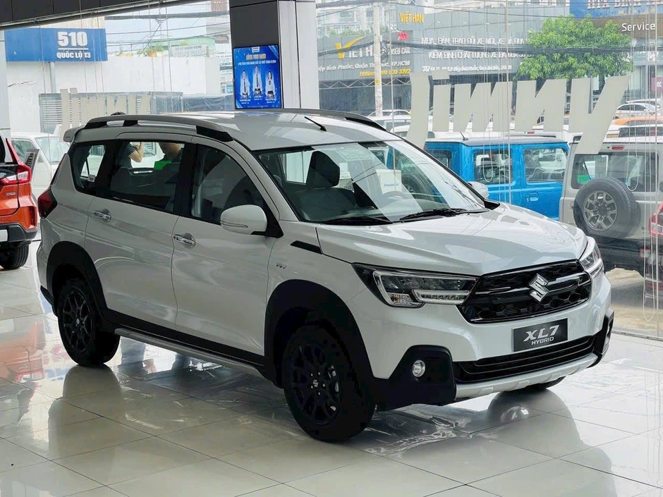 Loạt MPV 7 chỗ giảm giá mạnh, nhiều mẫu xuống dưới 600 triệu đồng Loạt MPV 7 chỗ giảm giá mạnh, nhiều mẫu xuống dưới 600 triệu đồng