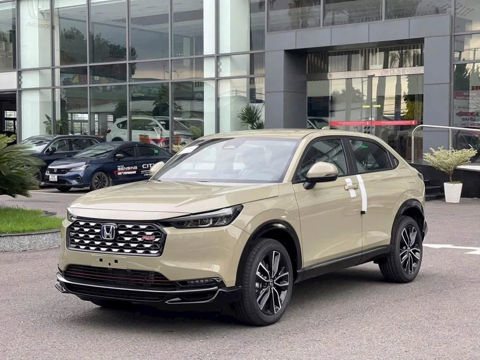 Loạt SUV đô thị đồng loạt giảm giá tháng 9: Có xe rẻ hơn niêm yết 150 triệu, nhiều mẫu xuống dưới 600 triệu đồng Loạt SUV đô thị đồng loạt giảm giá tháng 9: Có xe rẻ hơn niêm yết 150 triệu, nhiều mẫu xuống dưới 600 triệu đồng