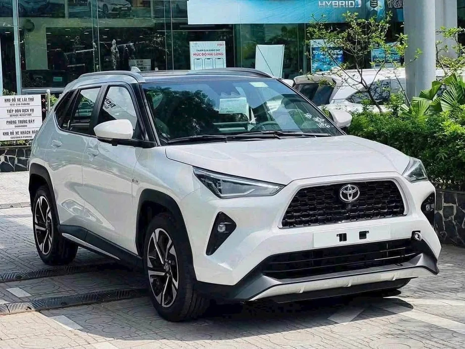 Loạt SUV đô thị đồng loạt giảm giá tháng 9: Có xe rẻ hơn niêm yết 150 triệu, nhiều mẫu xuống dưới 600 triệu đồng Loạt SUV đô thị đồng loạt giảm giá tháng 9: Có xe rẻ hơn niêm yết 150 triệu, nhiều mẫu xuống dưới 600 triệu đồng