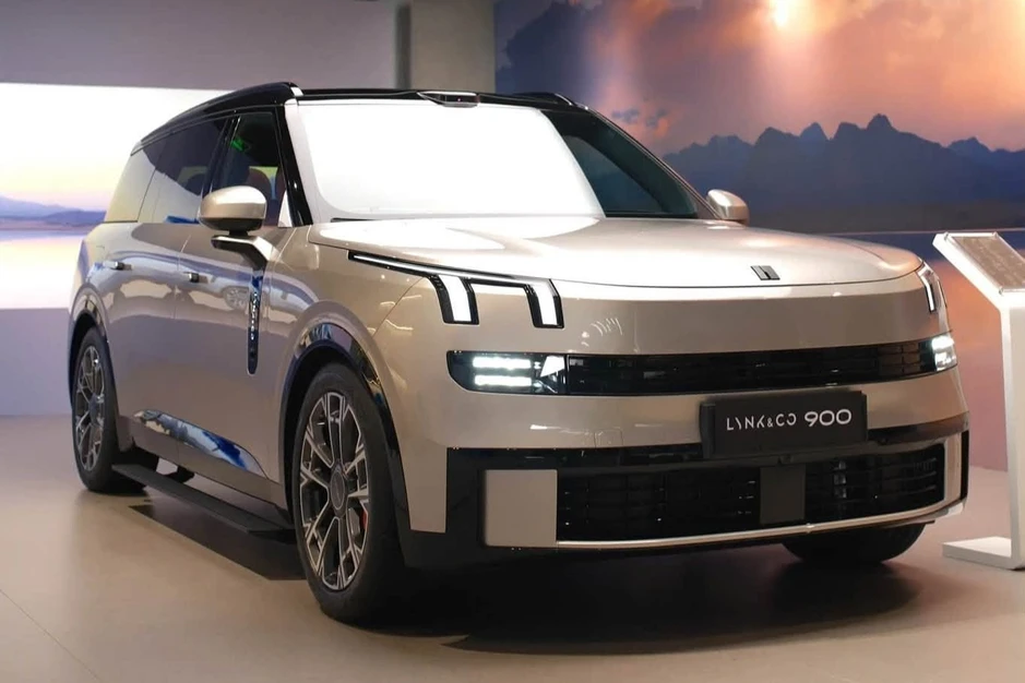 Loạt SUV mới cập bến Việt Nam Loạt SUV mới cập bến Việt Nam