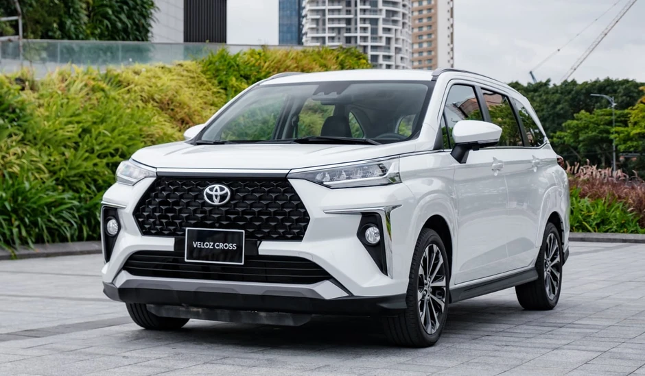 Loạt xe 7 chỗ 'đua' khuyến mãi, giảm giá cả trăm triệu Loạt xe 7 chỗ 'đua' khuyến mãi, giảm giá cả trăm triệu