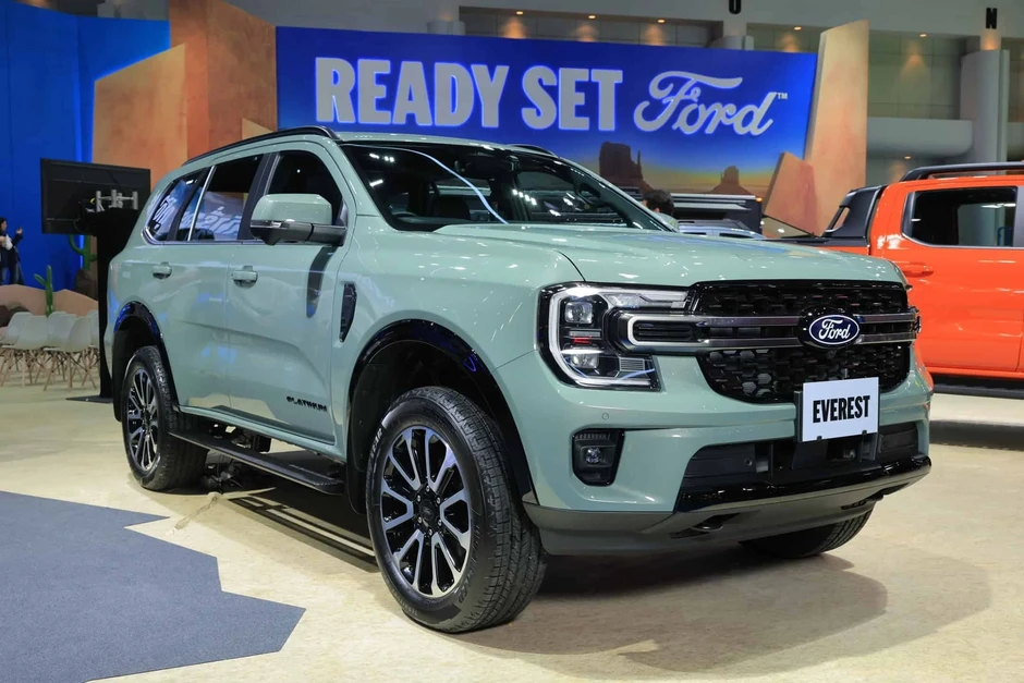 Loạt xe Ford sắp ra mắt Việt Nam: 3 bản Everest Platinum, thêm Wildtrak V6 Loạt xe Ford sắp ra mắt Việt Nam: 3 bản Everest Platinum, thêm Wildtrak V6