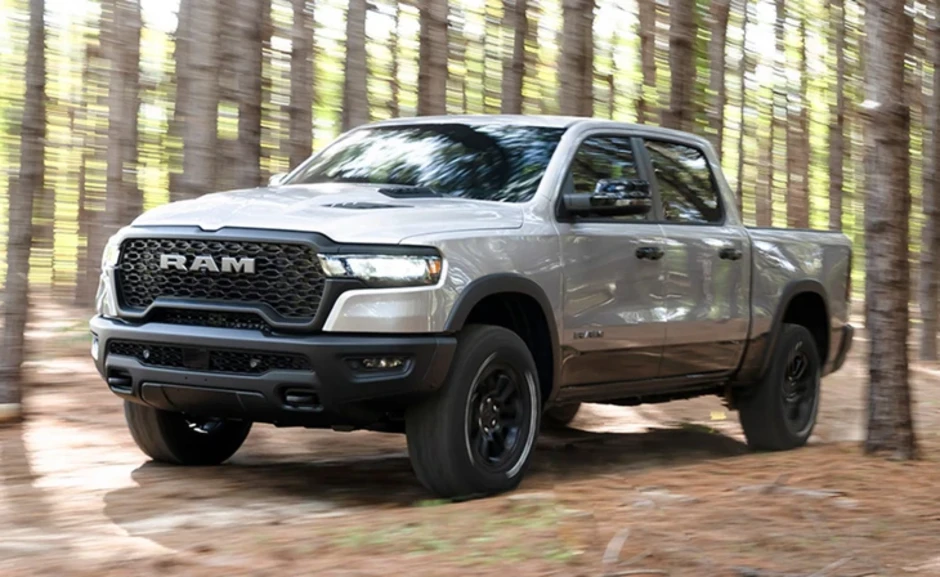 Loạt xe Jeep, RAM được THACO bán tại Việt Nam, 'giá đề xuất' rẻ hơn trước cả tỉ đồng Loạt xe Jeep, RAM được THACO bán tại Việt Nam, 'giá đề xuất' rẻ hơn trước cả tỉ đồng