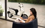 Mẫu xe Dat Bike chốt tới 20.000 đơn sau gần 5 tháng: cốp 50 lít, chạy 200 km/sạc, giá từ 29,9 triệu đồng