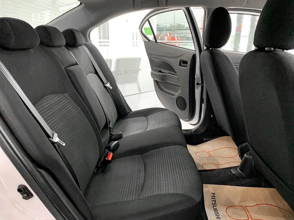 Mẫu xe Mitsubishi giảm giá 80 triệu đồng tại đại lý, rẻ hơn Kia Morning