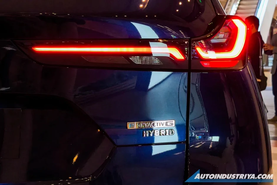 Mazda CX-5 2026 tăng hiện diện trong ĐNÁ với giá quy đổi dưới 1,1 tỷ đồng, động cơ hybrid đấu CR-V Mazda CX-5 2026 tăng hiện diện trong ĐNÁ với giá quy đổi dưới 1,1 tỷ đồng, động cơ hybrid đấu CR-V
