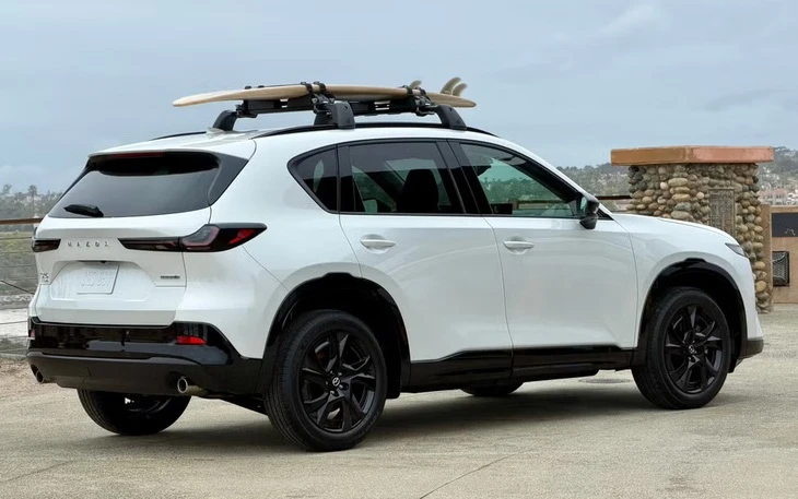 Mazda CX-5 dễ thêm bản chạy việt dã, không còn đóng khung 'xe gia đình cái gì cũng vừa đủ' Mazda CX-5 dễ thêm bản chạy việt dã, không còn đóng khung 'xe gia đình cái gì cũng vừa đủ'