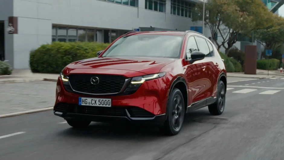 Mazda CX - 5 thế hệ mới đối đầu Subaru Forester: Cuộc chiến doanh số 2026 Mazda CX - 5 thế hệ mới đối đầu Subaru Forester: Cuộc chiến doanh số 2026