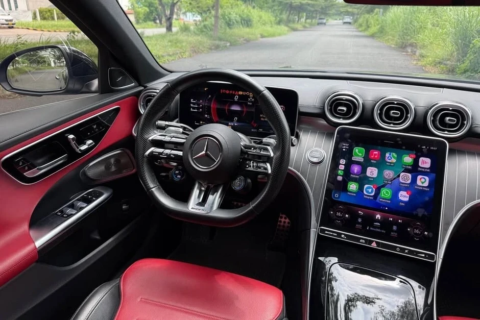 Mercedes-AMG C 43 dùng 3 năm mất giá tới hơn 1 tỷ đồng Mercedes-AMG C 43 dùng 3 năm mất giá tới hơn 1 tỷ đồng