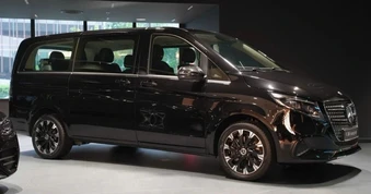 Mercedes-Benz V-Class giảm 600 triệu đồng, giá còn 2,799 tỷ đồng