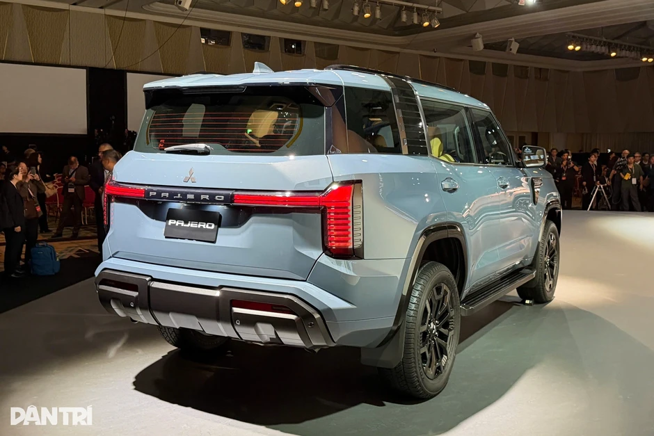 Mitsubishi giải thích lý do Pajero mới không có lốp dự phòng treo phía sau Mitsubishi giải thích lý do Pajero mới không có lốp dự phòng treo phía sau