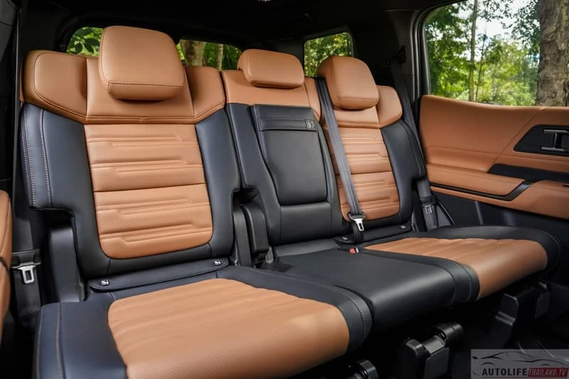 Mitsubishi Pajero thế hệ mới chốt ngày ra mắt ĐNÁ: 3 phiên bản giá quy đổi từ 1,2 tỷ, máy dầu hơn 200 mã lực, tham vọng đấu Everest Mitsubishi Pajero thế hệ mới chốt ngày ra mắt ĐNÁ: 3 phiên bản giá quy đổi từ 1,2 tỷ, máy dầu hơn 200 mã lực, tham vọng đấu Everest