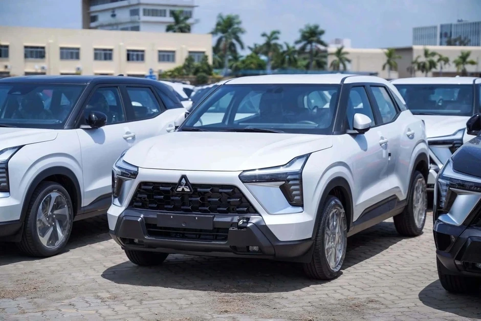 Mitsubishi vượt Toyota, Ford về doanh số nhóm xe xăng, dầu bán chạy