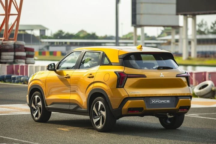 Mitsubishi Xforce và Honda HR-V: Chọn SUV cỡ B tầm giá 700 - 800 triệu đồng Mitsubishi Xforce và Honda HR-V: Chọn SUV cỡ B tầm giá 700 - 800 triệu đồng