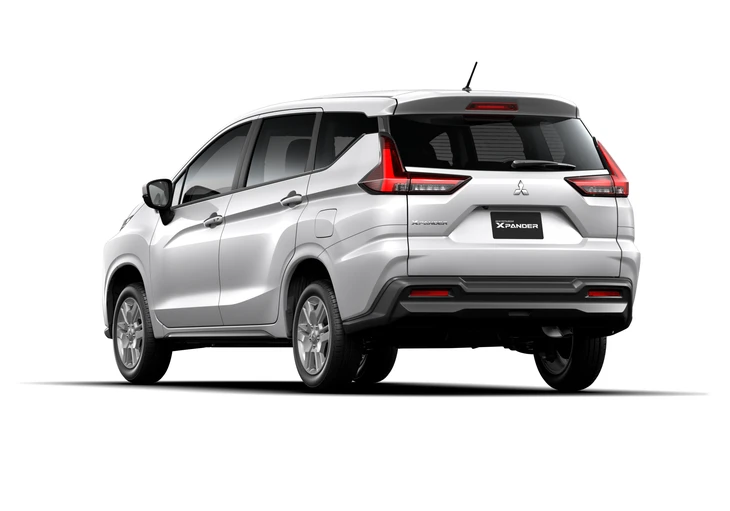 Mitsubishi Xpander MT 2026 ra mắt Việt Nam: Đổi sang nhập khẩu, giá 568 triệu, nội thất xịn hơn Mitsubishi Xpander MT 2026 ra mắt Việt Nam: Đổi sang nhập khẩu, giá 568 triệu, nội thất xịn hơn