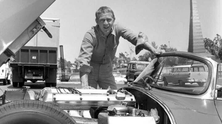 Ngắm siêu xe cực hiếm Jaguar XKSS 1957 của cố diễn viên Steve McQueen Ngắm siêu xe cực hiếm Jaguar XKSS 1957 của cố diễn viên Steve McQueen