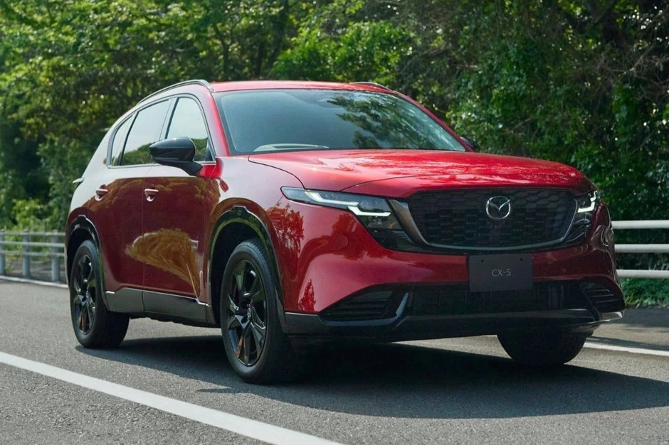 Người dùng phản ứng với màn hình cỡ lớn trên Mazda CX-5 Người dùng phản ứng với màn hình cỡ lớn trên Mazda CX-5