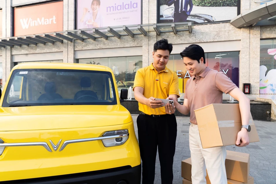Người dùng Việt nói về EC Van: Khoang hàng thênh thang, chạy 'tít', đi cả ngày không lo chi phí Người dùng Việt nói về EC Van: Khoang hàng thênh thang, chạy 'tít', đi cả ngày không lo chi phí
