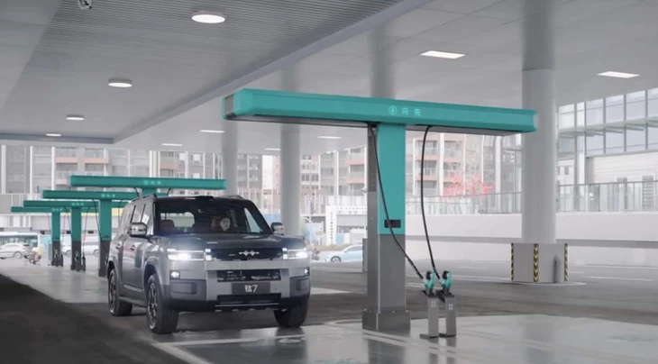 Người Việt thử sạc nhanh Flash BYD tại Trung Quốc: 'Nhảy điện nhanh như đổ xăng' Người Việt thử sạc nhanh Flash BYD tại Trung Quốc: 'Nhảy điện nhanh như đổ xăng'
