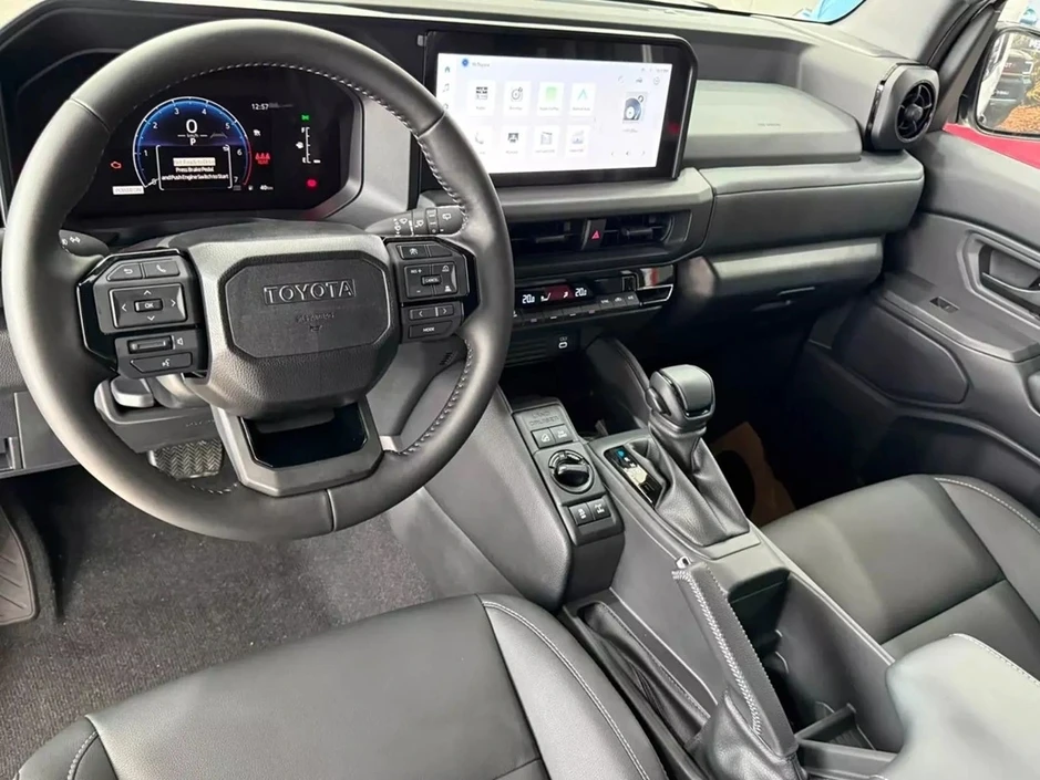 Nguồn cung Toyota Land Cruiser FJ dự kiến cải thiện từ cuối tháng 8 Nguồn cung Toyota Land Cruiser FJ dự kiến cải thiện từ cuối tháng 8