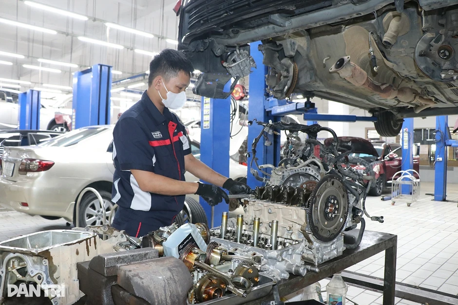 Nguyên tắc tài xế phải nằm lòng khi mưa ngập nếu không muốn "đau ví" Nguyên tắc tài xế phải nằm lòng khi mưa ngập nếu không muốn "đau ví"