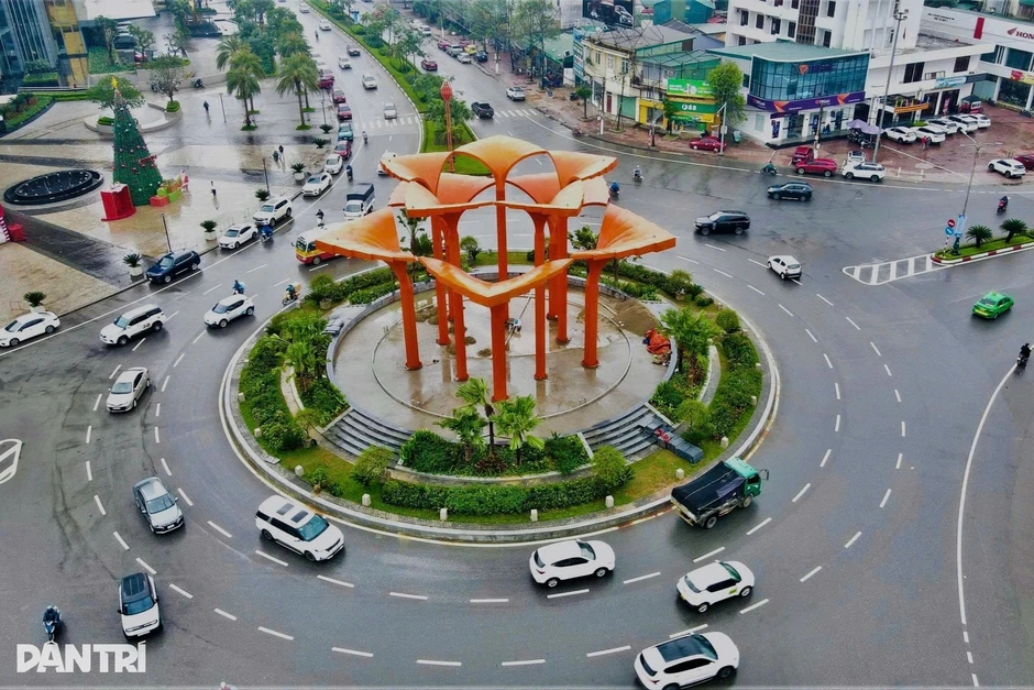 Những câu hỏi điểm liệt trong bài thi lý thuyết sát hạch lái xe (Phần 4) Những câu hỏi điểm liệt trong bài thi lý thuyết sát hạch lái xe (Phần 4)