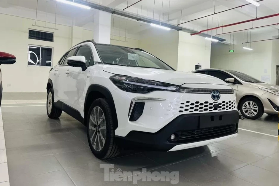 Những mẫu xe hybrid được người dùng Việt ưa chuộng nhất