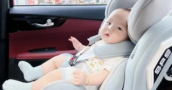 Phạt cảnh cáo khi chở trẻ dưới 10 tuổi không có ghế trẻ em từ 15/8