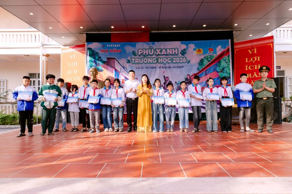 'Phủ xanh trường học 2026' khởi động, truyền cảm hứng sống xanh cho hàng vạn học sinh cả nước 'Phủ xanh trường học 2026' khởi động, truyền cảm hứng sống xanh cho hàng vạn học sinh cả nước