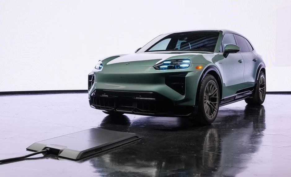 Porsche Cayenne thuần điện chốt giá từ 4,7 tỷ đồng tại Việt Nam Porsche Cayenne thuần điện chốt giá từ 4,7 tỷ đồng tại Việt Nam