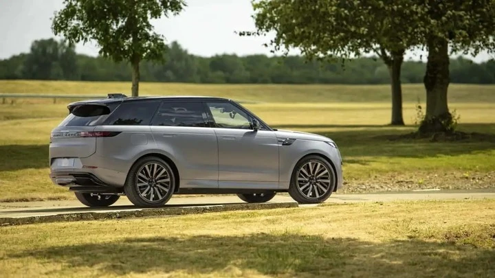 Range Rover Sport Electric: SUV điện công suất 542 mã lực, chạy 609 km/lần sạc Range Rover Sport Electric: SUV điện công suất 542 mã lực, chạy 609 km/lần sạc
