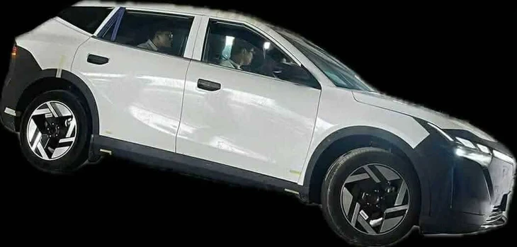 Rộ ảnh xe VinFast lạ đang thử nghiệm: Khả năng là VF 6 nâng cấp, có chi tiết như VF 8, VF MPV 7 Rộ ảnh xe VinFast lạ đang thử nghiệm: Khả năng là VF 6 nâng cấp, có chi tiết như VF 8, VF MPV 7