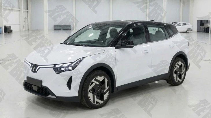 Rộ ảnh xe VinFast lạ đang thử nghiệm: Khả năng là VF 6 nâng cấp, có chi tiết như VF 8, VF MPV 7 Rộ ảnh xe VinFast lạ đang thử nghiệm: Khả năng là VF 6 nâng cấp, có chi tiết như VF 8, VF MPV 7