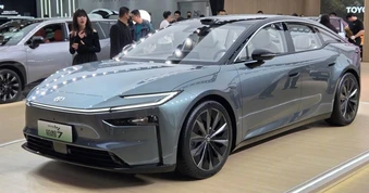 Sedan thuần điện Toyota nhận 3.100 đơn hàng sau 1 giờ mở bán tại Trung Quốc