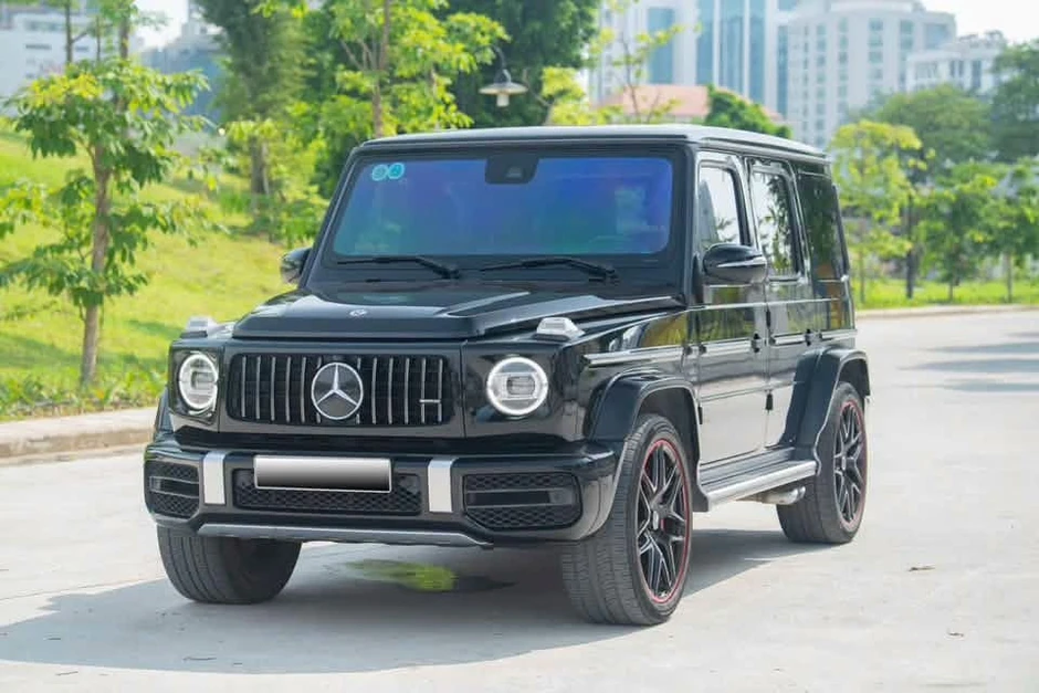 Showroom xe sang rao bán 'cắt lỗ' cả tỷ đồng Showroom xe sang rao bán 'cắt lỗ' cả tỷ đồng