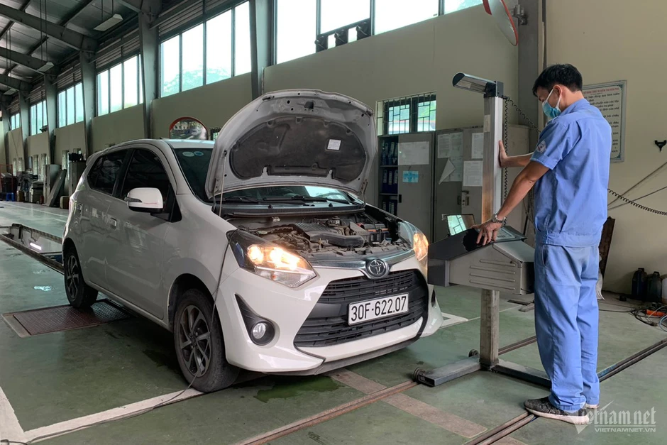 Siết chặt kiểm định khí thải ô tô từ 1/3: Chủ xe cần chú ý gì khi đi đăng kiểm? Siết chặt kiểm định khí thải ô tô từ 1/3: Chủ xe cần chú ý gì khi đi đăng kiểm?