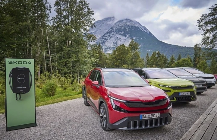 Skoda giao hơn 555.000 xe trong nửa đầu năm 2026