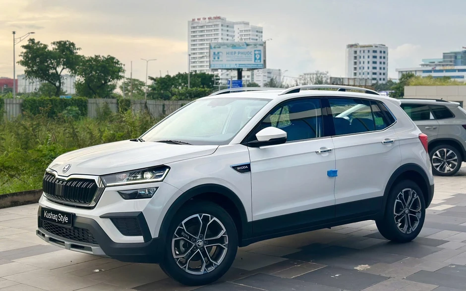 Skoda Kushaq giảm giá 'kịch sàn' còn 469 triệu đồng tại đại lý: Rẻ ngang Sonet dù ngang cơ Seltos, nhưng kèm điều kiện Skoda Kushaq giảm giá 'kịch sàn' còn 469 triệu đồng tại đại lý: Rẻ ngang Sonet dù ngang cơ Seltos, nhưng kèm điều kiện