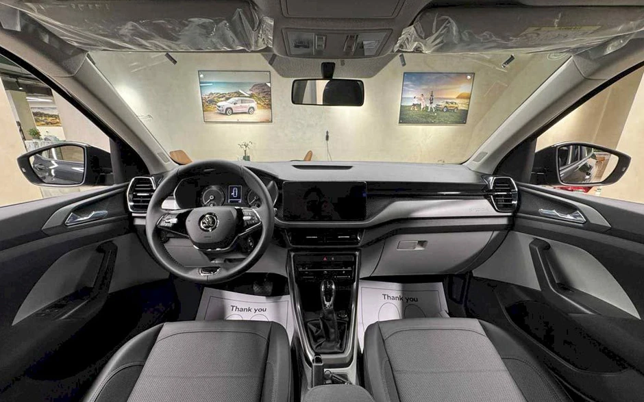 Skoda Kushaq giảm giá 'kịch sàn' còn 469 triệu đồng tại đại lý: Rẻ ngang Sonet dù ngang cơ Seltos, nhưng kèm điều kiện Skoda Kushaq giảm giá 'kịch sàn' còn 469 triệu đồng tại đại lý: Rẻ ngang Sonet dù ngang cơ Seltos, nhưng kèm điều kiện