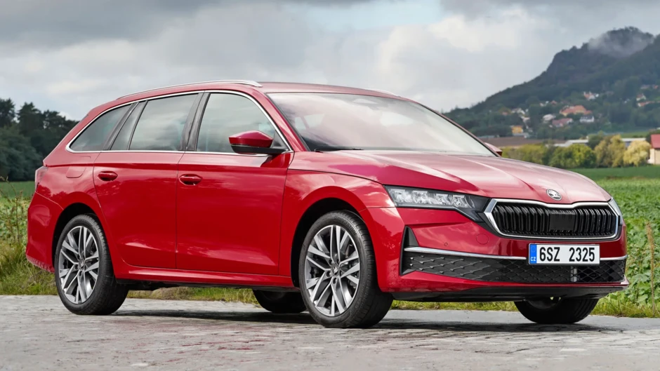 Skoda Octavia có bản hybrid 'full': Chạy thuần điện được ... 2 km, đi dưới 60 km/h vận hành như VF Wild