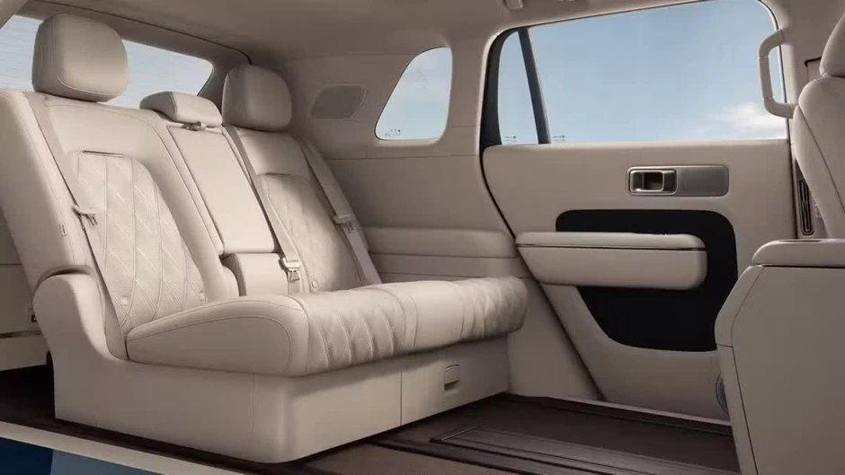 SUV 7 chỗ chạy điện của Xiaomi đi được hơn 1.700 km SUV 7 chỗ chạy điện của Xiaomi đi được hơn 1.700 km
