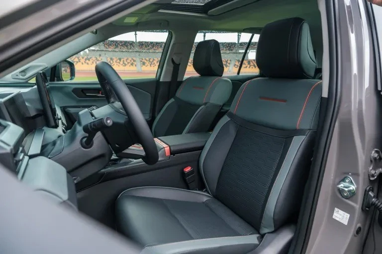 SUV ăn khách nhất của Toyota chốt giá tại Đông Nam Á SUV ăn khách nhất của Toyota chốt giá tại Đông Nam Á