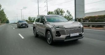 SUV ăn khách nhất của Toyota chốt giá tại Đông Nam Á