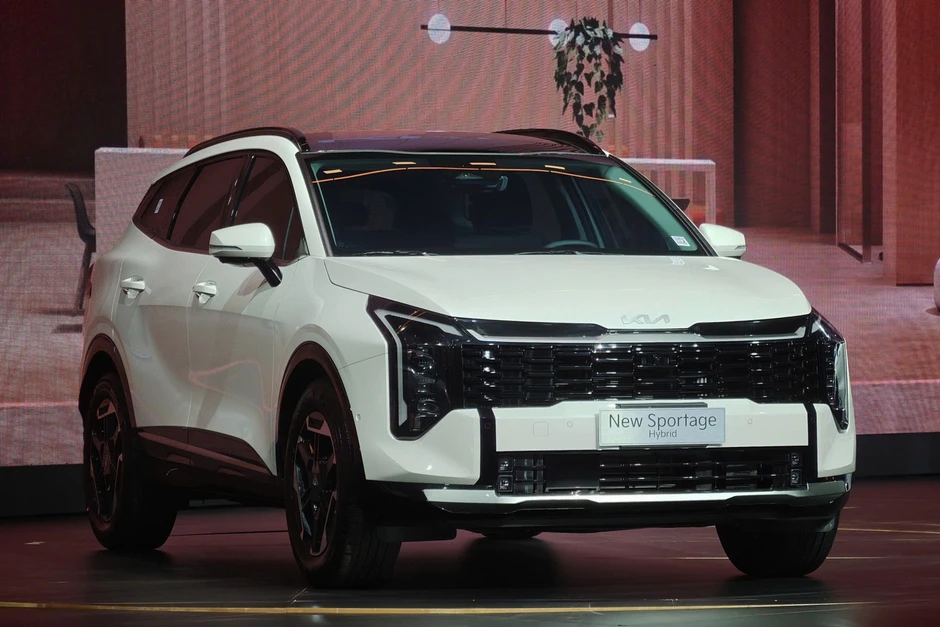 SUV cỡ trung - điểm đến mới của các hãng xe tại Việt Nam SUV cỡ trung - điểm đến mới của các hãng xe tại Việt Nam