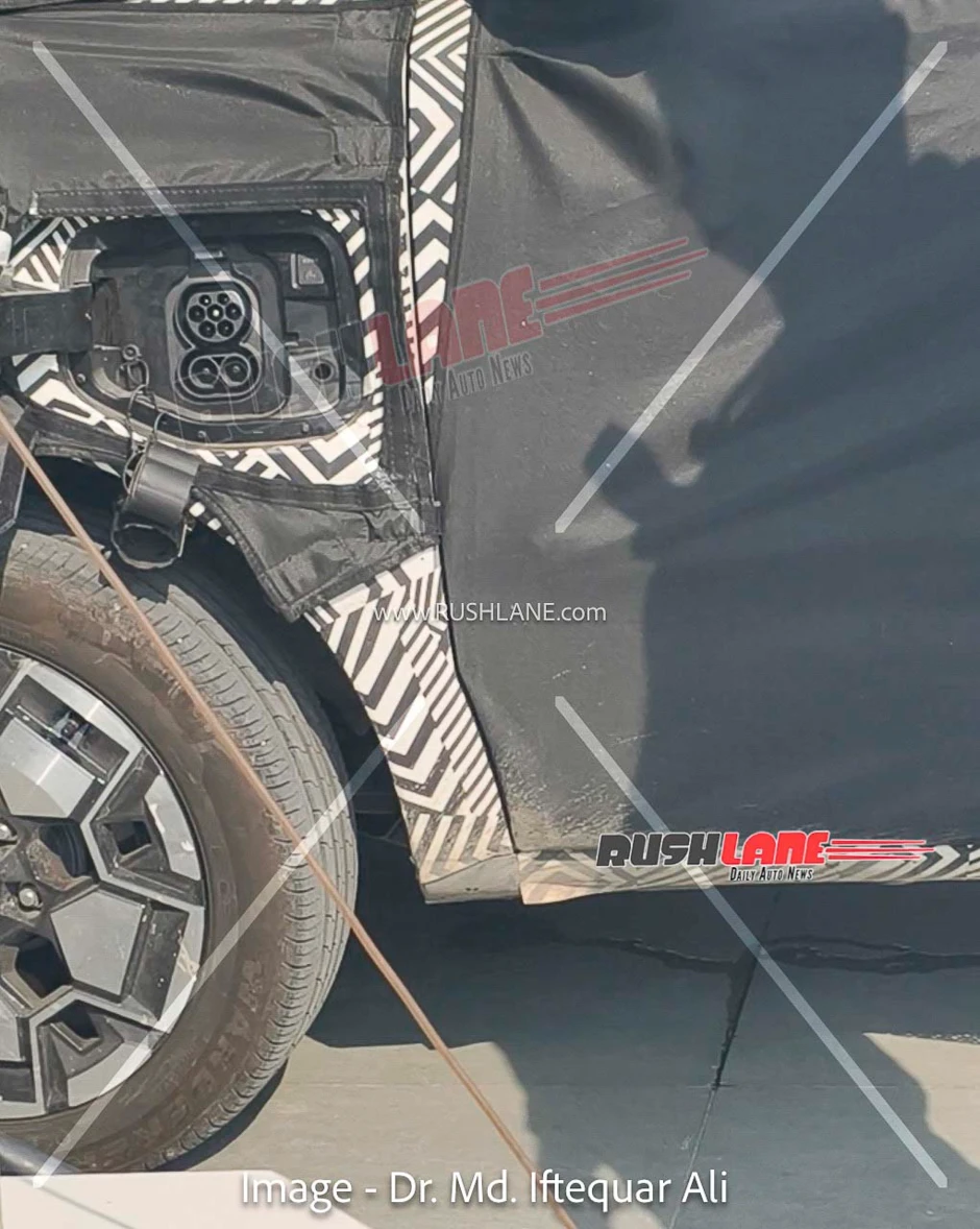 SUV điện hoàn toàn mới của Hyundai thử nghiệm trên đường phố: Dài không quá 4 m, định vị dưới Creta, dự kiến ra mắt năm sau SUV điện hoàn toàn mới của Hyundai thử nghiệm trên đường phố: Dài không quá 4 m, định vị dưới Creta, dự kiến ra mắt năm sau