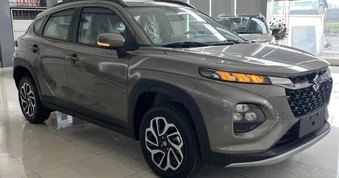 Suzuki Fronx giảm gần 100 triệu tại đại lý, giá khởi điểm rẻ nhất phân khúc