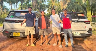 Tài xế lái xe điện TPHCM - Hà Nội dịp Tết: "chỉ mất 34 giờ, sạc rất dễ"