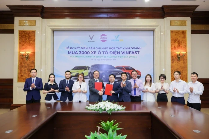 Taxi Quê Lụa đầu tư 2 . 000 Ô tô điện VinFast mở rộng đội xe điện Taxi Quê Lụa đầu tư 2 . 000 Ô tô điện VinFast mở rộng đội xe điện
