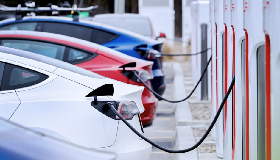 Tesla vào Việt Nam, cuộc chiến thực sự có thể không nằm ở showroom mà ở trạm sạc
